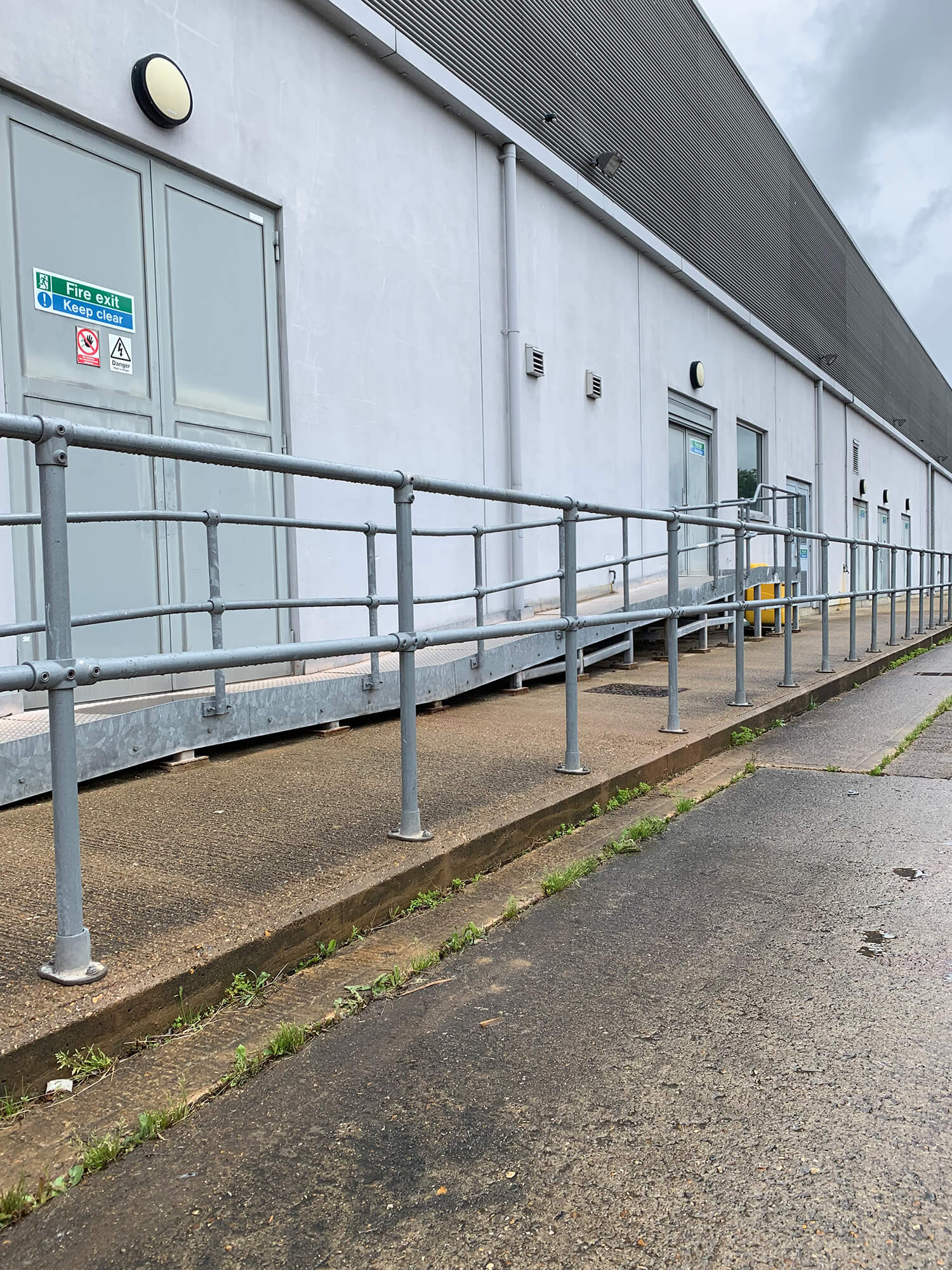 Key Clamp Barriers Gramm Barrier Systems